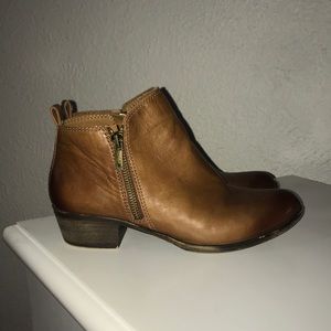 Lucky Brand Bastel Flat Booties
